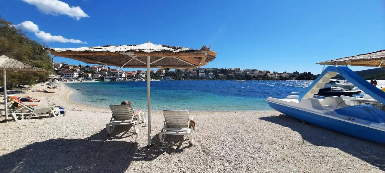 Apartments Ana Bilota Seget Vranjica Croatie